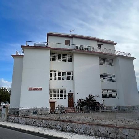 Beautiful Loft, Huge Sunny Terrace, View Over The Beach And Sea Rosas Exterior foto